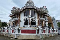 For Sale Rumah Mewah Exclusive di Kelapa Gading, Jakarta Utara For Sale Rumah Mewah Exclusive di Kelapa Gading, Jakarta Utara