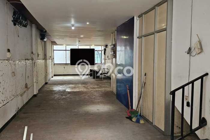Ruko Kawasan Strategis Kawasan Cipete, Luas 90m², Mainroad Ruko Kawasan Strategis Kawasan Cipete, Luas 90m², Mainroad