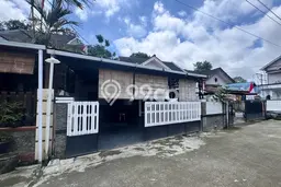Jual Rumah Bagus Siap Huni LB 120m2 di Balikpapan Utara, Balikpapan Jual Rumah Bagus Siap Huni LB 120m2 di Balikpapan Utara, Balikpapan