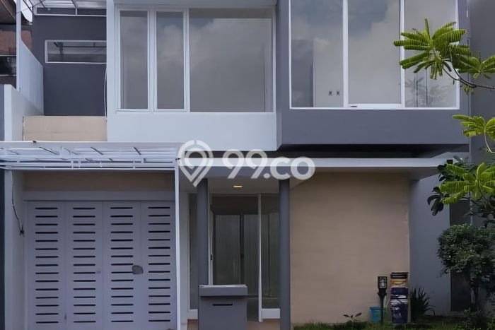 Rumah EXCLUSIVE di Balikpapan Selatan, Balikpapan, Luas 135m² LB 170m² KESEMPATAN TERBATAS! Rumah EXCLUSIVE di Balikpapan Selatan, Balikpapan, Luas 135m² LB 170m² KESEMPATAN TERBATAS!