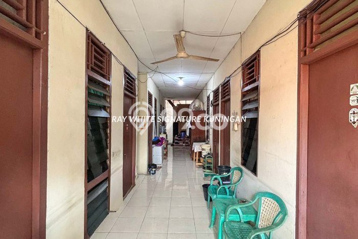 Hunian Elit LB 300m2 Siap Huni Desain Elegan di Setiabudi, Jakarta Selatan Hunian Elit LB 300m2 Siap Huni Desain Elegan di Setiabudi, Jakarta Selatan