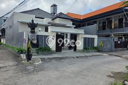 Rumah di , Dekat Mall, LT 200m2m² Rumah di , Dekat Mall, LT 200m2m²