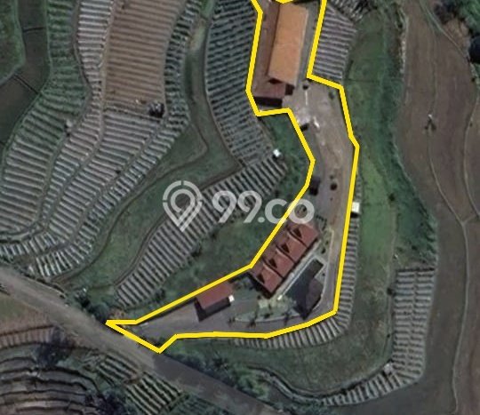 Vila di Magelang Utara, Luas 2511m2m², Dekat ke Pusat Kota Vila di Magelang Utara, Luas 2511m2m², Dekat ke Pusat Kota