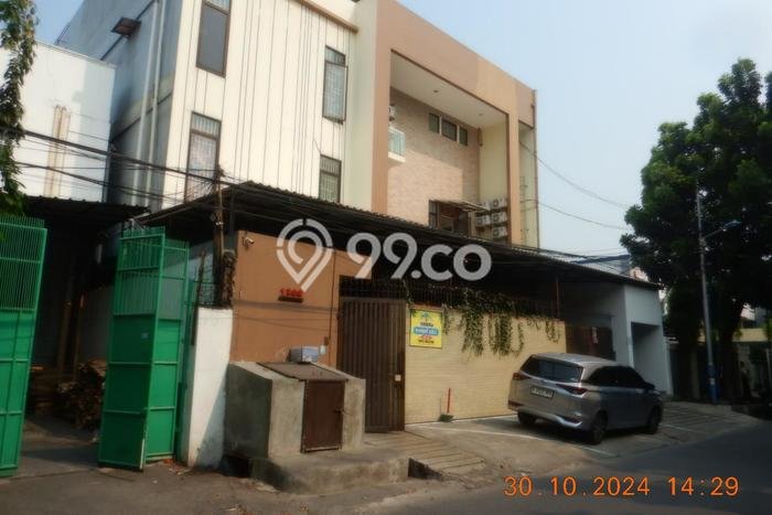 Unit Kost Dijual di Grogol dengan 3 Kamar Kawasan Strategis Unit Kost Dijual di Grogol dengan 3 Kamar Kawasan Strategis