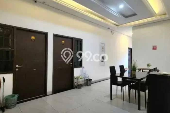 Rumah Kost Dijual Lokasi Mampang Prapatan, Jakarta Selatan, 33 Kamar Tidur, 33 Kamar Mandi, 800m2 Rumah Kost Dijual Lokasi Mampang Prapatan, Jakarta Selatan, 33 Kamar Tidur, 33 Kamar Mandi, 800m2