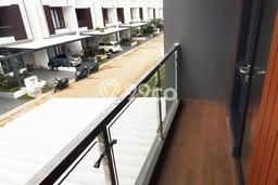 Rumah Minimalis 2 KT di Grand Wisata Bekasi Unfurnished Rumah Minimalis 2 KT di Grand Wisata Bekasi Unfurnished
