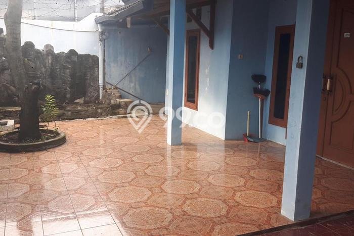 Rumah Modern Minimalis 4 Kamar Bisa Langsung Pindah di Karang Tengah Rumah Modern Minimalis 4 Kamar Bisa Langsung Pindah di Karang Tengah