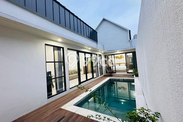 Vila For Rent Kawasan Kuta, Luas 100m², Area Strategis, Nilai Terjangkau Vila For Rent Kawasan Kuta, Luas 100m², Area Strategis, Nilai Terjangkau