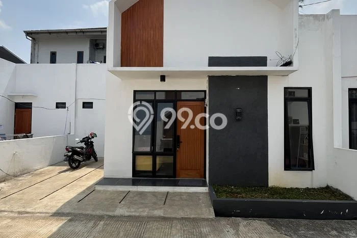 Jual Rumah Strategis Bagus Punya 2 KT di Sawangan Depok SHM Jual Rumah Strategis Bagus Punya 2 KT di Sawangan Depok SHM