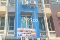 Ruko Dijual di Jakarta Utara LT 67m2 & LB 251m2 Lokasi Terbaik! Ruko Dijual di Jakarta Utara LT 67m2 & LB 251m2 Lokasi Terbaik!
