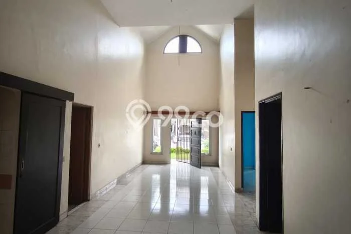 Jual Rumah Luas Elegan Dengan View Cantik di Alam Sutera, Tangerang Jual Rumah Luas Elegan Dengan View Cantik di Alam Sutera, Tangerang