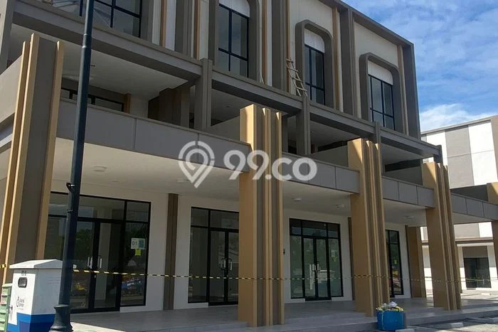 Ruko Disewa di Tangerang dengan LB 150m2 Area Komersial Ramai Ruko Disewa di Tangerang dengan LB 150m2 Area Komersial Ramai