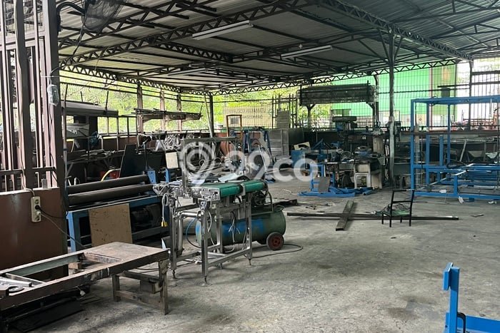 Gudang Dijual Lokasi Stratagis di BSD Tangerang Selatan Cocok untuk Investasi Gudang Dijual Lokasi Stratagis di BSD Tangerang Selatan Cocok untuk Investasi
