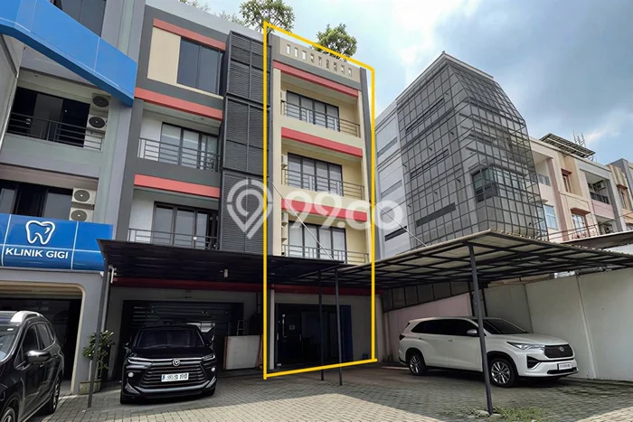 FOR RENT! Ruko di Radio Dalam Cocok untuk Bisnis 300m2 FOR RENT! Ruko di Radio Dalam Cocok untuk Bisnis 300m2