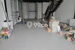 Ruko untuk disewa di Serpong punya LT 247m2 & LB 576m2 harga sewa kompetitif Ruko untuk disewa di Serpong punya LT 247m2 & LB 576m2 harga sewa kompetitif