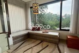 Hunian Elit LB 300m2 Siap Pakai Desain Elegan di Dago, Bandung Hunian Elit LB 300m2 Siap Pakai Desain Elegan di Dago, Bandung