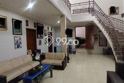 Hunian Mewah LB 400m2 Siap Huni Desain Elegan di Ciwaruga, Bandung Hunian Mewah LB 400m2 Siap Huni Desain Elegan di Ciwaruga, Bandung