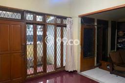 Rumah Mewah Siap Huni LT 212m2 di Sukasari, Bandung Rumah Mewah Siap Huni LT 212m2 di Sukasari, Bandung