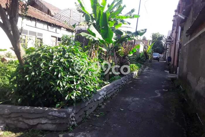 Kavling Tanah untuk Dijual di Sarijadi, Bandung, Luas 1000m2 Kavling Tanah untuk Dijual di Sarijadi, Bandung, Luas 1000m2