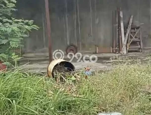 Gudang untuk Disewa di Pusat Bekasi Luas Bangunan 300m2 Gudang untuk Disewa di Pusat Bekasi Luas Bangunan 300m2