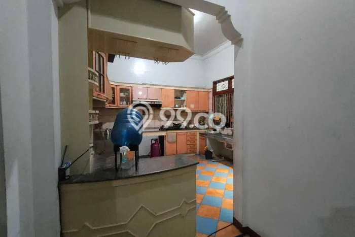 Kost untuk Dijual di Kemanggisan Punya 2 Kamar Kost untuk Dijual di Kemanggisan Punya 2 Kamar