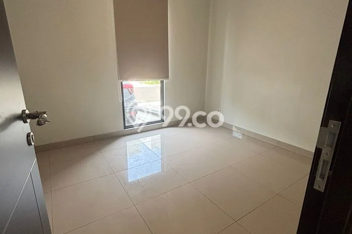 Sewa Rumah Harga Terjangkau di Summarecon Crown Gading Bekasi dengan 3 Kamar Tidur Sewa Rumah Harga Terjangkau di Summarecon Crown Gading Bekasi dengan 3 Kamar Tidur