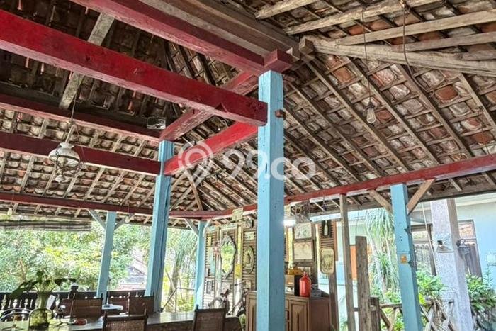 Dijual Hotel Kawasan Sukasari, Luas 1000m2m², Kawasan Potensial, Jalan Utama Dijual Hotel Kawasan Sukasari, Luas 1000m2m², Kawasan Potensial, Jalan Utama