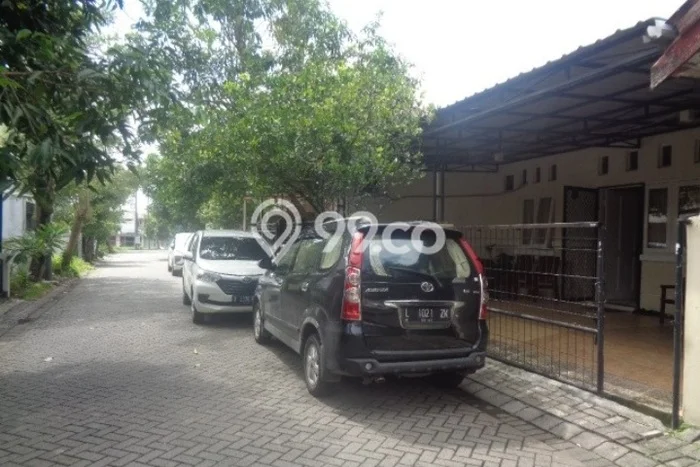 For Sale Rumah 3 Kamar Lokasi Ideal Bagus dan Strategis di Sambikerep For Sale Rumah 3 Kamar Lokasi Ideal Bagus dan Strategis di Sambikerep
