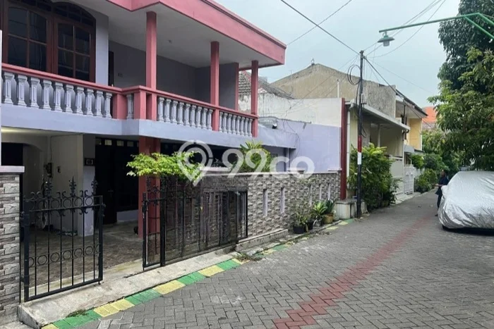 Rumah Modern LB/LT 200m2/140m2 Dijual Area Unimas Garden Waru , Sidoarjo Rumah Modern LB/LT 200m2/140m2 Dijual Area Unimas Garden Waru , Sidoarjo
