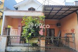 For Sale Rumah 3 Kamar Lokasi Strategis Bagus dan Strategis di Rungkut For Sale Rumah 3 Kamar Lokasi Strategis Bagus dan Strategis di Rungkut