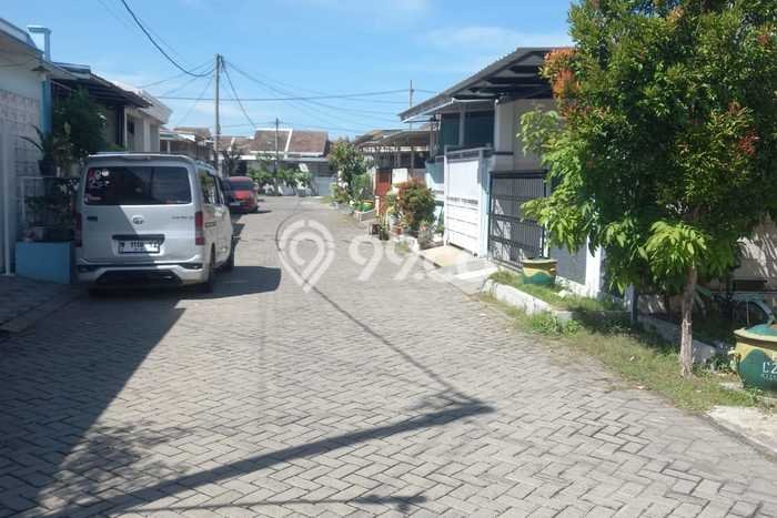Rumah Sederhana Dijual di Gedangan 2 Kamar dengan Luas Tanah 90m2 Rumah Sederhana Dijual di Gedangan 2 Kamar dengan Luas Tanah 90m2