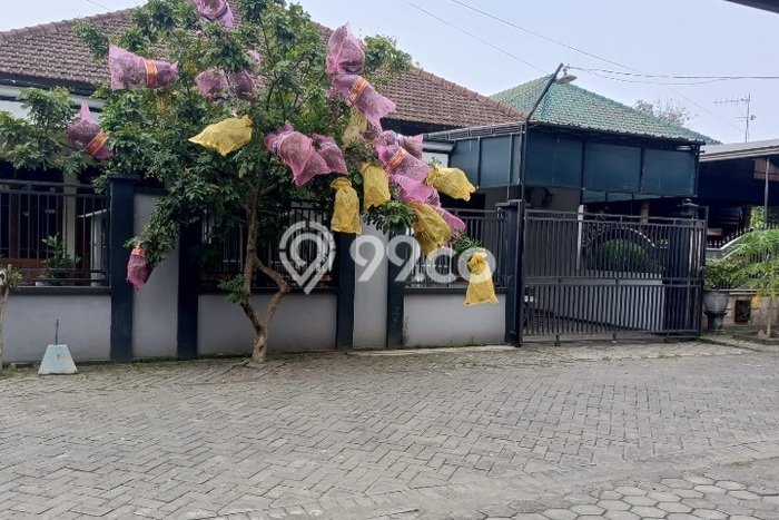 Hunian Terjangkau Dijual Area Porong, Sidoarjo Harga Rp 300 Juta Hunian Terjangkau Dijual Area Porong, Sidoarjo Harga Rp 300 Juta