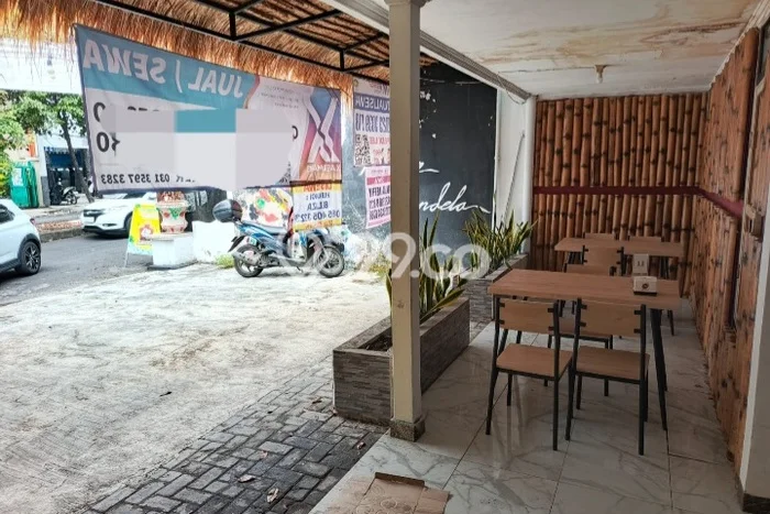 Komersial Bagus Dijual LB 250m2 Lokasi Strategis Surabaya Area Cocok untuk Bisnis Komersial Bagus Dijual LB 250m2 Lokasi Strategis Surabaya Area Cocok untuk Bisnis