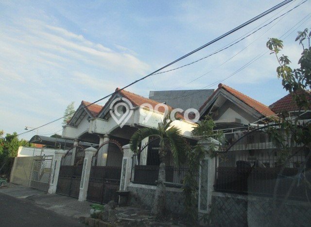 Siap Huni Hunian Elit 3 Kamar di Bulak Dekat ke Mana Pun Siap Huni Hunian Elit 3 Kamar di Bulak Dekat ke Mana Pun