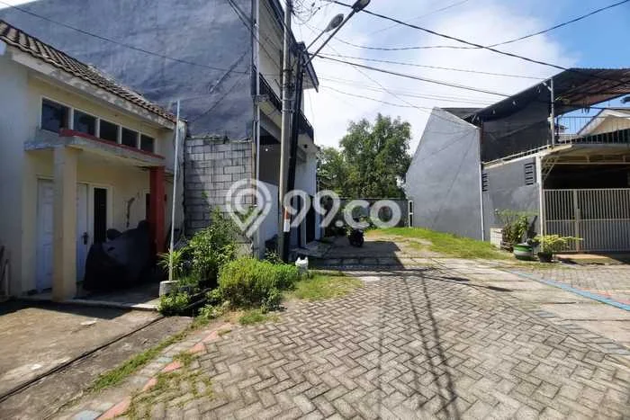 Jual Rumah Siap Huni di Rungkut Surabaya Harga Rp 233 Juta LT 60m2 Jual Rumah Siap Huni di Rungkut Surabaya Harga Rp 233 Juta LT 60m2