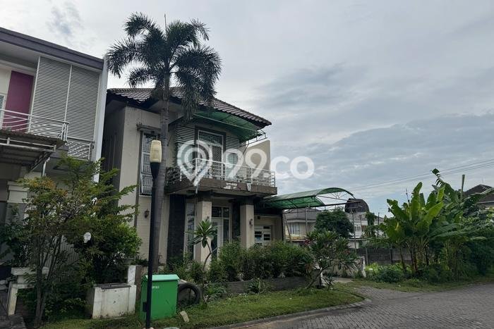 Jual Rumah Minimalis Bagus Punya 3 KT di Wiyung Surabaya - Jual Rumah Minimalis Bagus Punya 3 KT di Wiyung Surabaya -