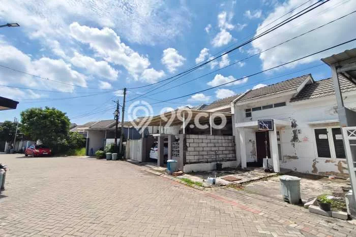 Rumah Sederhana Dijual di Sedati 2 Kamar dengan Luas Tanah 90m2 Rumah Sederhana Dijual di Sedati 2 Kamar dengan Luas Tanah 90m2