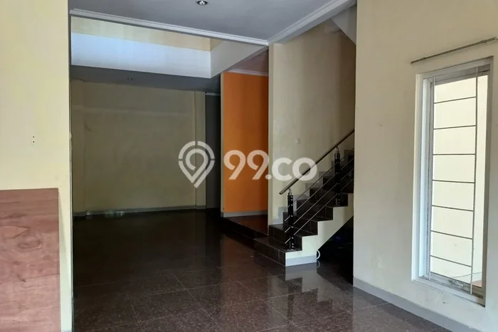 For Sale Rumah 3 Kamar Lokasi Strategis Nyaman dan Strategis di Gedangan For Sale Rumah 3 Kamar Lokasi Strategis Nyaman dan Strategis di Gedangan