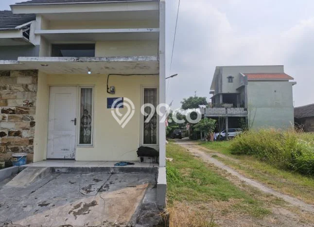 Rumah Sederhana Dijual di Krian 2 Kamar dengan Luas Tanah 56m2 Rumah Sederhana Dijual di Krian 2 Kamar dengan Luas Tanah 56m2