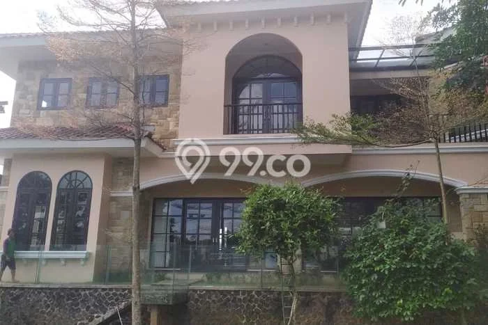 Dijual Rumah Premium dengan Fasilitas Sekitar Lengkap di Prigen, Pasuruan Dijual Rumah Premium dengan Fasilitas Sekitar Lengkap di Prigen, Pasuruan