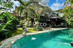 Ready to Use! Premium House LT 500m2 Desain Elegan di Kerobokan Ready to Use! Premium House LT 500m2 Desain Elegan di Kerobokan