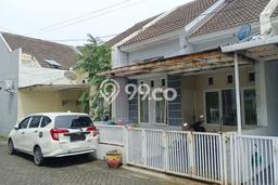 Rumah Strategis Minimalis Lb 50m2 di Tenggilis Mejoyo, Surabaya Rumah Strategis Minimalis Lb 50m2 di Tenggilis Mejoyo, Surabaya