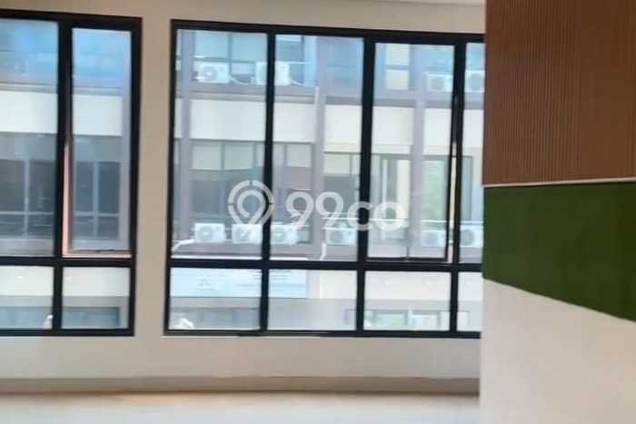 Disewakan Ruko di Kawasan Ramai Tangerang Kota Luas 121m2 Disewakan Ruko di Kawasan Ramai Tangerang Kota Luas 121m2