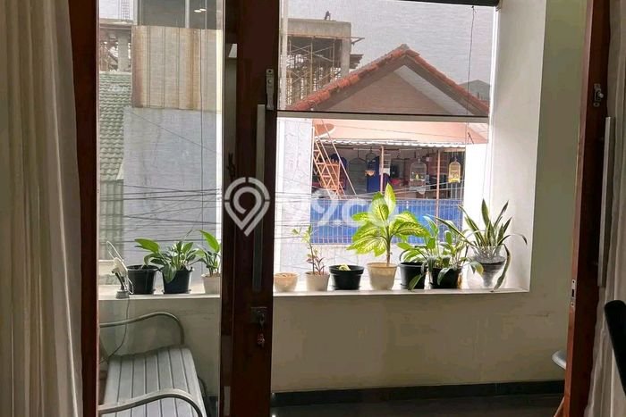 Hunian Nyaman Asri 4 KT Siap Pakai di Pondok Bambu Jakarta Timur Hunian Nyaman Asri 4 KT Siap Pakai di Pondok Bambu Jakarta Timur