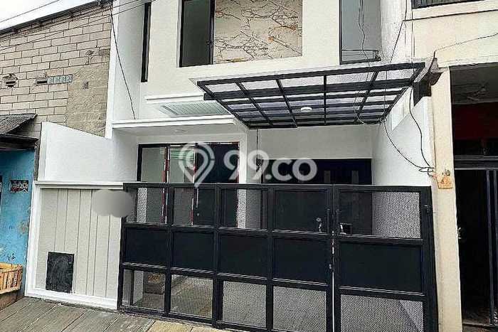 Jual Rumah Luas Megah Dengan View Eksklusif di Mampang, Jakarta Selatan Jual Rumah Luas Megah Dengan View Eksklusif di Mampang, Jakarta Selatan