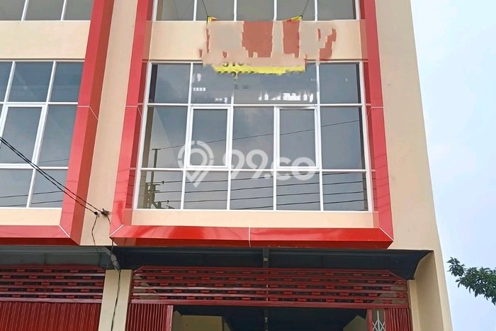 FOR SALE! Ruko di Driyorejo Gresik, LT 148m2, LB 237m2 FOR SALE! Ruko di Driyorejo Gresik, LT 148m2, LB 237m2