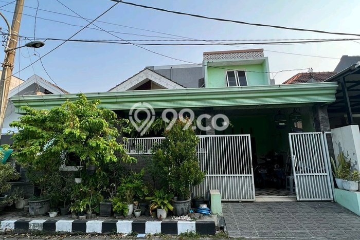 Rumah Modern Cantik 4 Kamar Bisa Langsung Pindah di Wiyung Rumah Modern Cantik 4 Kamar Bisa Langsung Pindah di Wiyung
