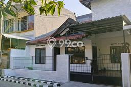 Rumah Modern Cantik 3 KT Bisa Langsung Pindah di Wiyung Rumah Modern Cantik 3 KT Bisa Langsung Pindah di Wiyung