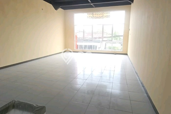 FOR SALE! Ruko di Driyorejo Gresik, LT 148m2, LB 237m2 FOR SALE! Ruko di Driyorejo Gresik, LT 148m2, LB 237m2