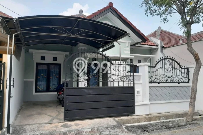 Disewakan Hunian Konsep Minimalis di Wiyung Surabaya dengan 3 KT Disewakan Hunian Konsep Minimalis di Wiyung Surabaya dengan 3 KT